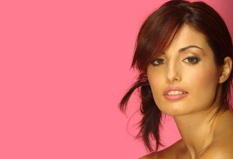 Ada Nicodemou hot actress pictures