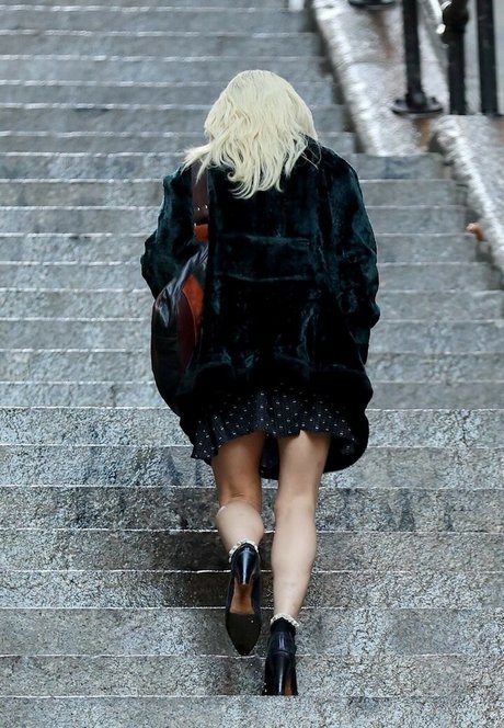 Lady Gaga model high quality photos