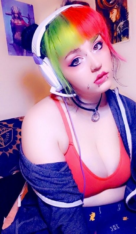 monsterbun42 pretty star image