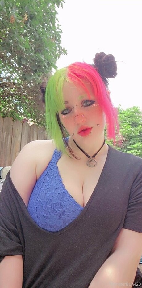 monsterbun42 nude pornstar galleries