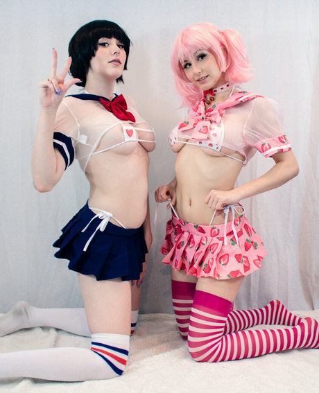 huge shemale onlyfans xxx photos