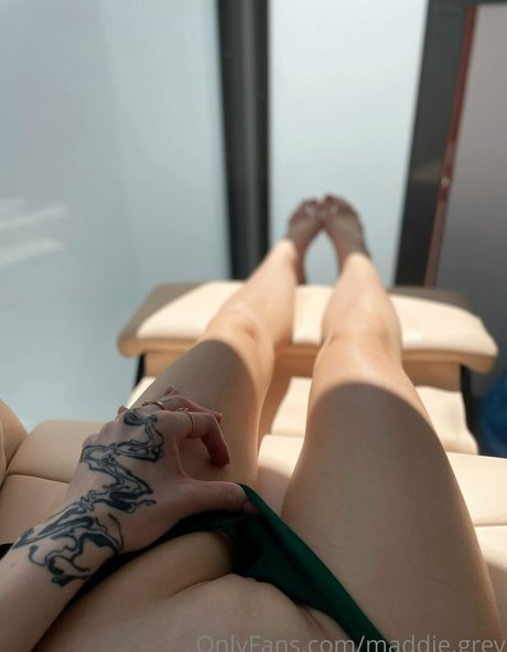 Molodoy admin free actress photo