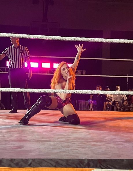 worship onlyfans sexy pic