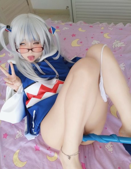 blonde midget onlyfans free nude image