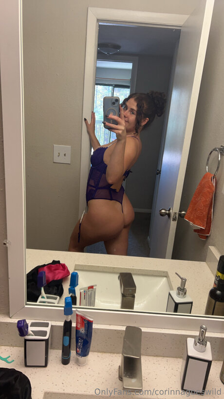 Corinnagoeswild pornstar hd picture