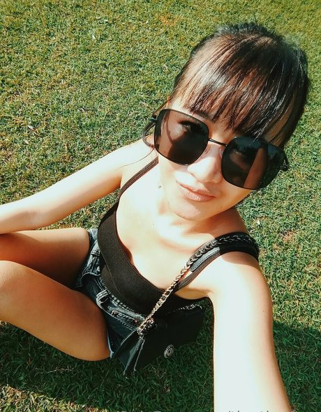 famous onlyfans art nude archive