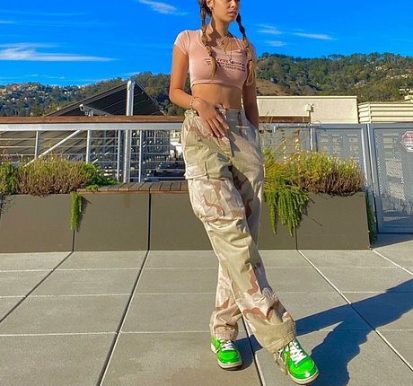 milf trans onlyfans beautiful pics