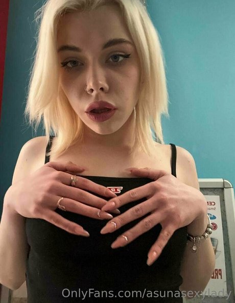 hijabi onlyfans pornographic pics