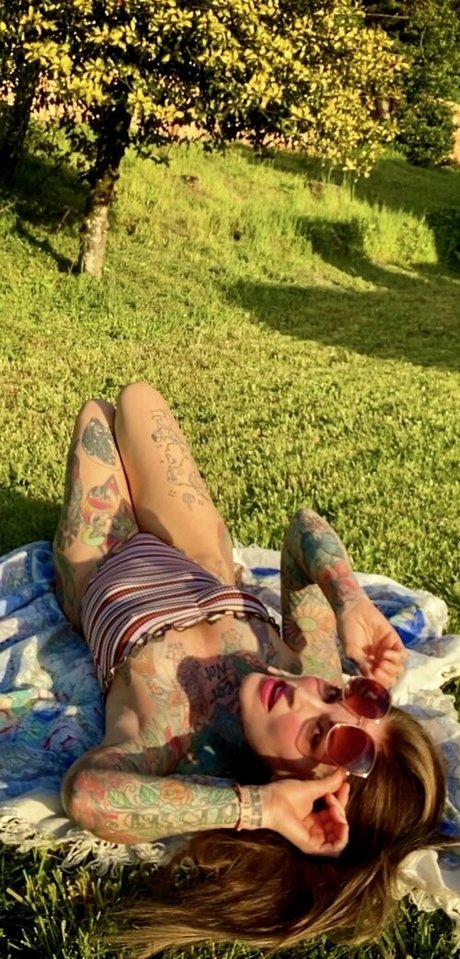 brunette doggystyle onlyfans nice gallery