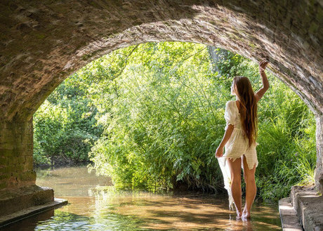 Lily Gilbert model best pics