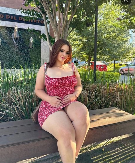 castellemx hd pornstar image