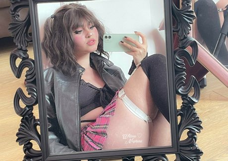 willowsdreaming model hot image