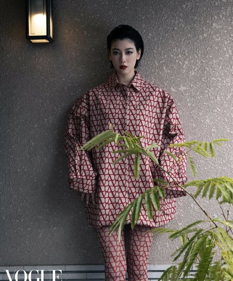 Ayaka Miyoshi star pic