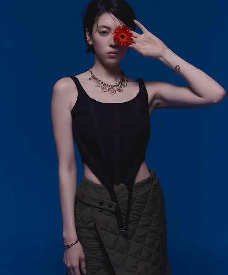 Ayaka Miyoshi hot star img