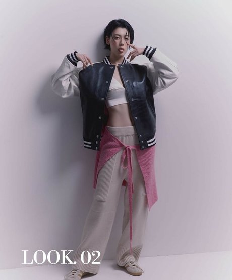 Ayaka Miyoshi sexy star image