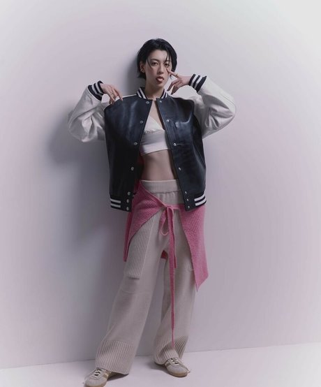 Ayaka Miyoshi erotic pornstar pictures