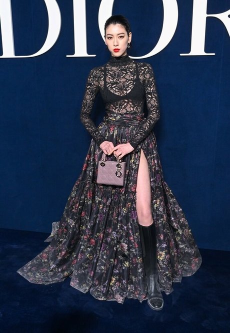 Ayaka Miyoshi pornstar adult archive