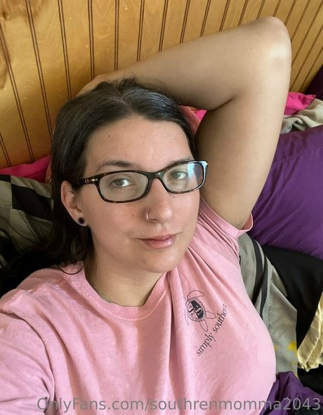 southrenmomma2043 nudes star gallery