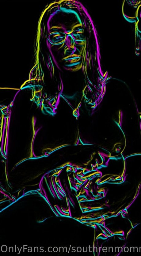 southrenmomma2043 naked pornstar picture