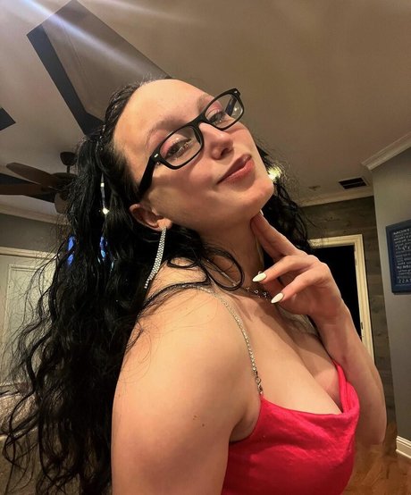 kitty wife onlyfans free image