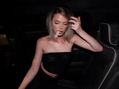 Alissa Violet model photos