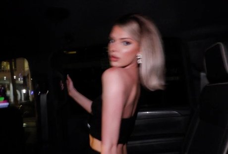 Alissa Violet pornstar erotic images