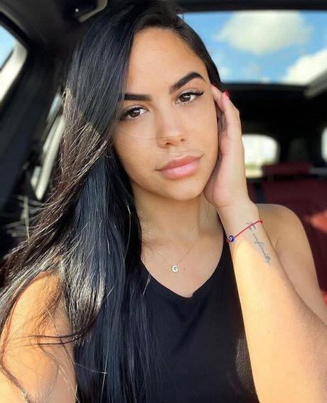 dripping wet pussy onlyfans hot pics