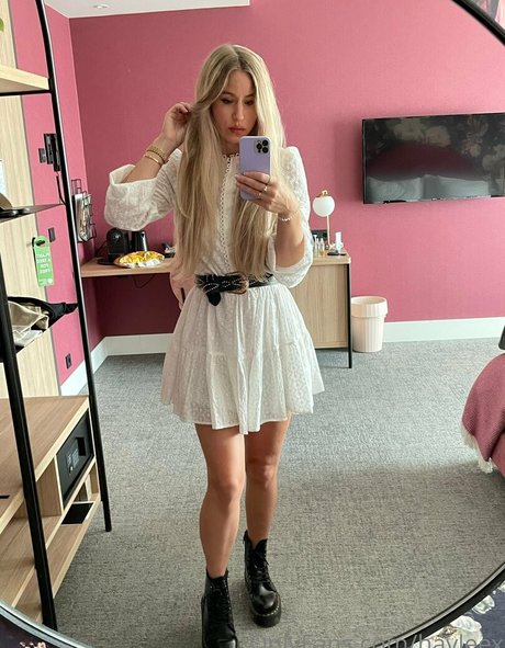 Hayleex nude thumbnail