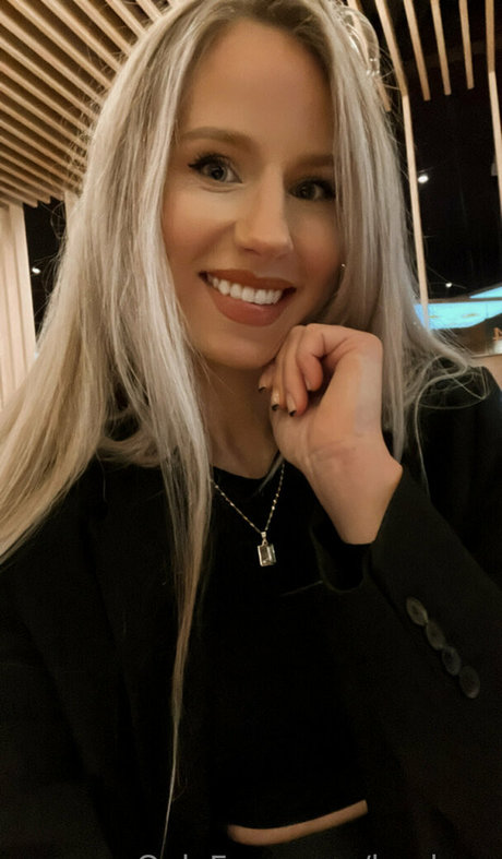 Hayleex porn star photo