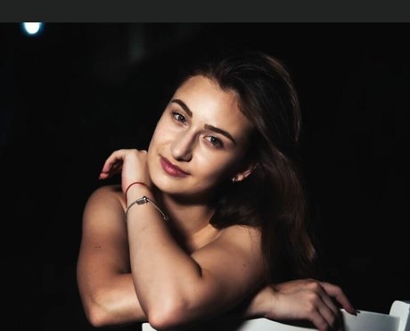 mother daughter onlyfans free porn picture