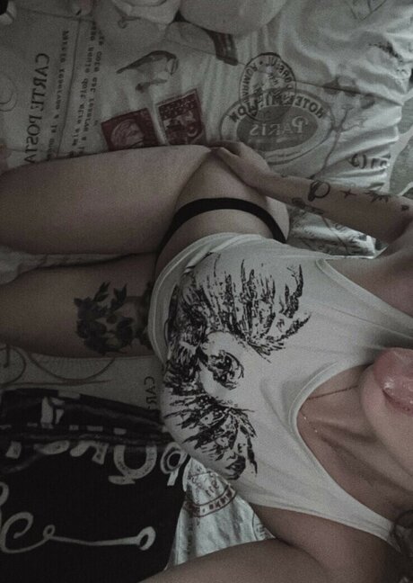 Itsmalic3 erotic pornstar pics