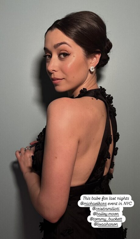 Cristin Milioti star perfect pics