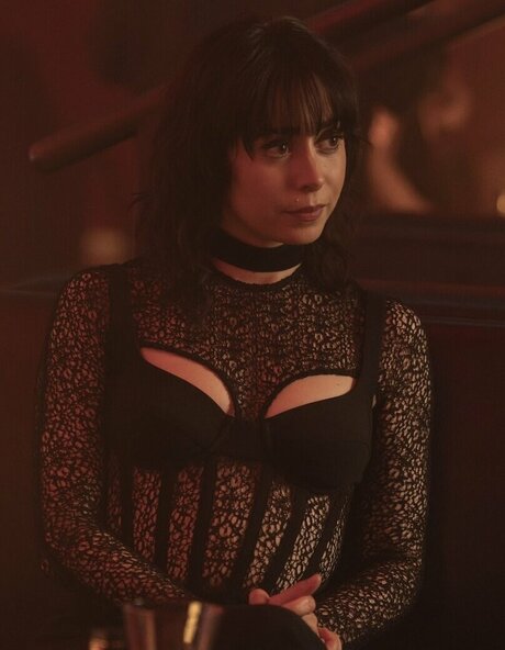 Cristin Milioti nude thumbnail