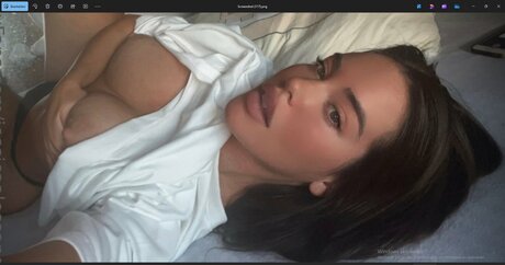 Jessica Alessandra star art pics