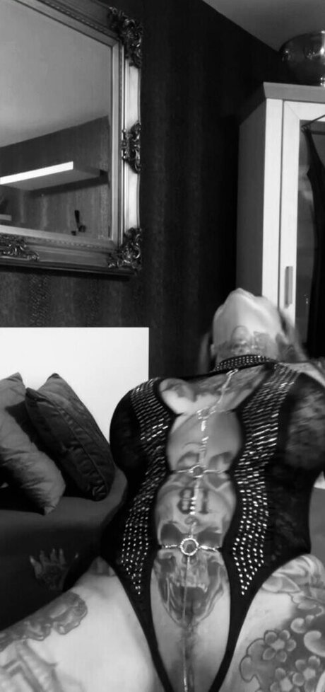 Catherine Teufelsweib high quality pornstar photo