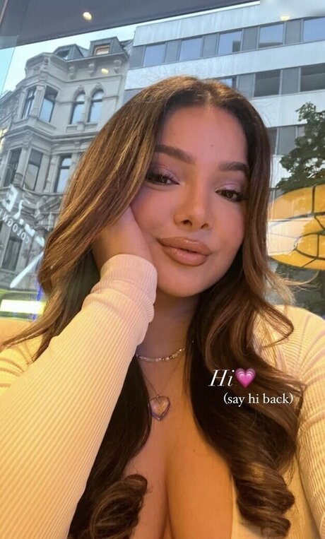 Silan H seyinoglu top model image