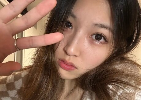 baitu asmr beautiful actress photo