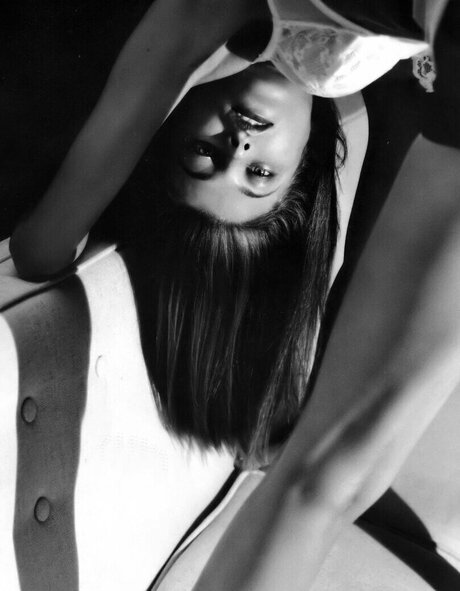 Aurelie Claudel model nice galleries