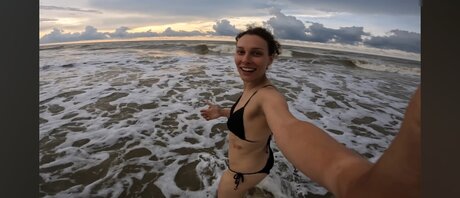nude yoga onlyfans hot nude images
