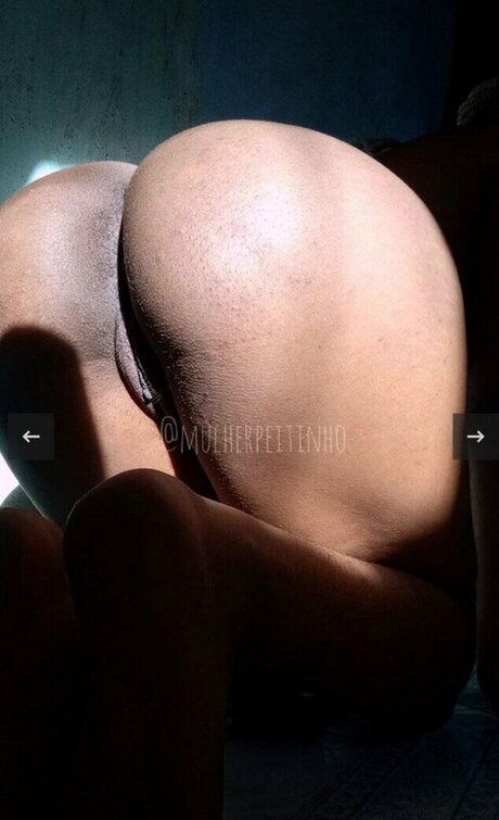 lesbian fingering onlyfans free nude photos