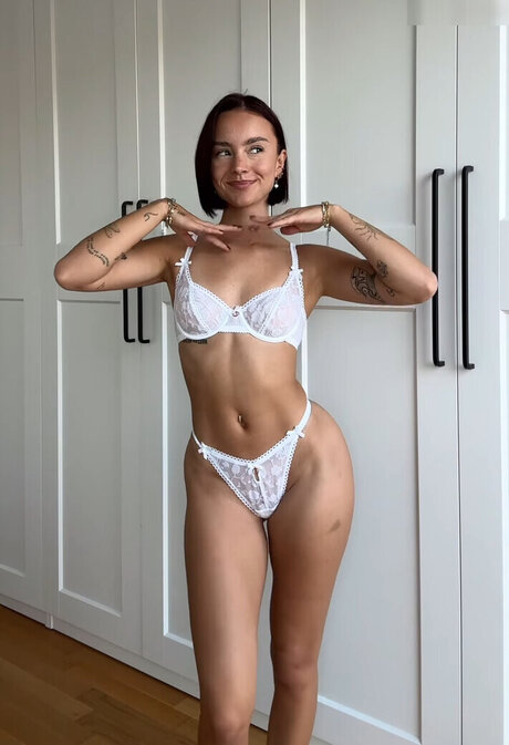 Hannaahcarolina model free pic