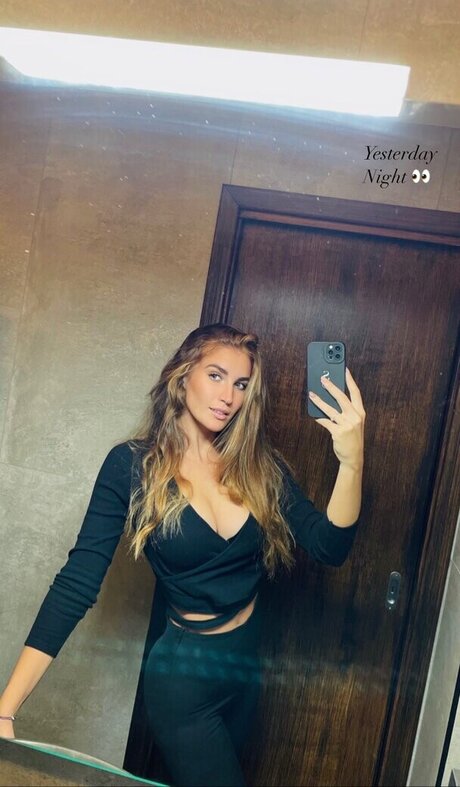 Susanna Giovanardi perfect model img