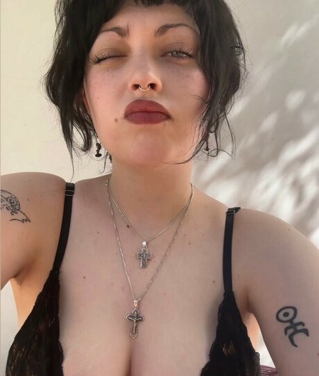 Violet Grohl pretty star pics