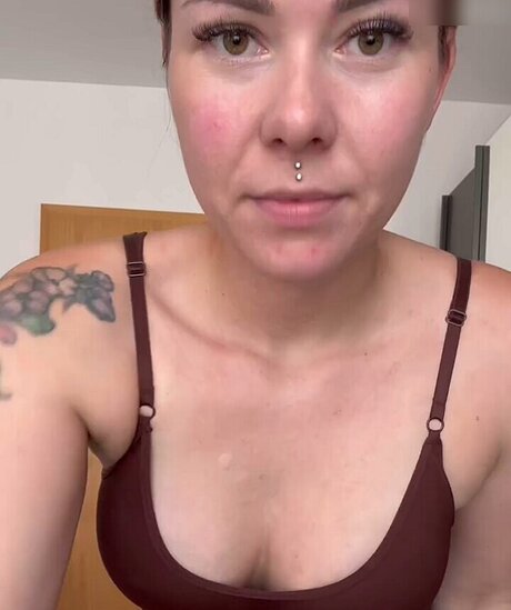 blonde cumshot onlyfans hot xxx img