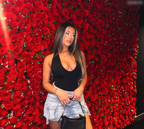 Almira Azemi erotic pornstar image