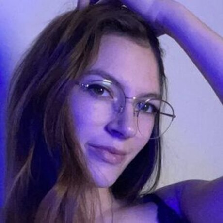 LuckyLucy18 porn star gallery