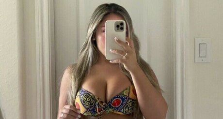 nikitarojo pornstar nudes pic