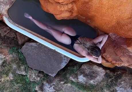 light onlyfans hot naked photo