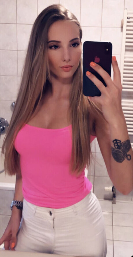 milivanilliii pornstar perfect pics