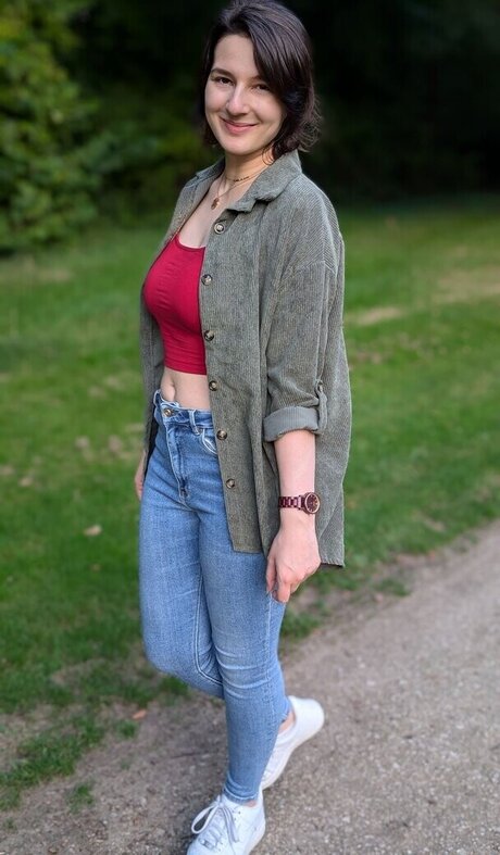 Haselnuuuss exclusive model photos